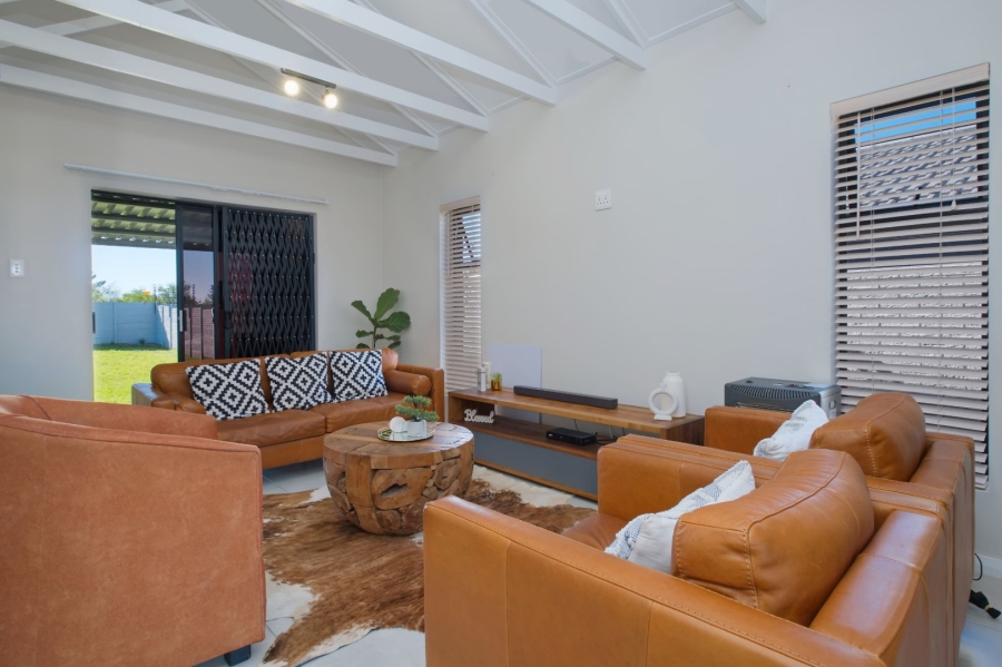 3 Bedroom Property for Sale in Fairview Eastern Cape